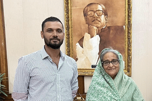 Mashrafe bin Mortaza with Sheikh Hasina